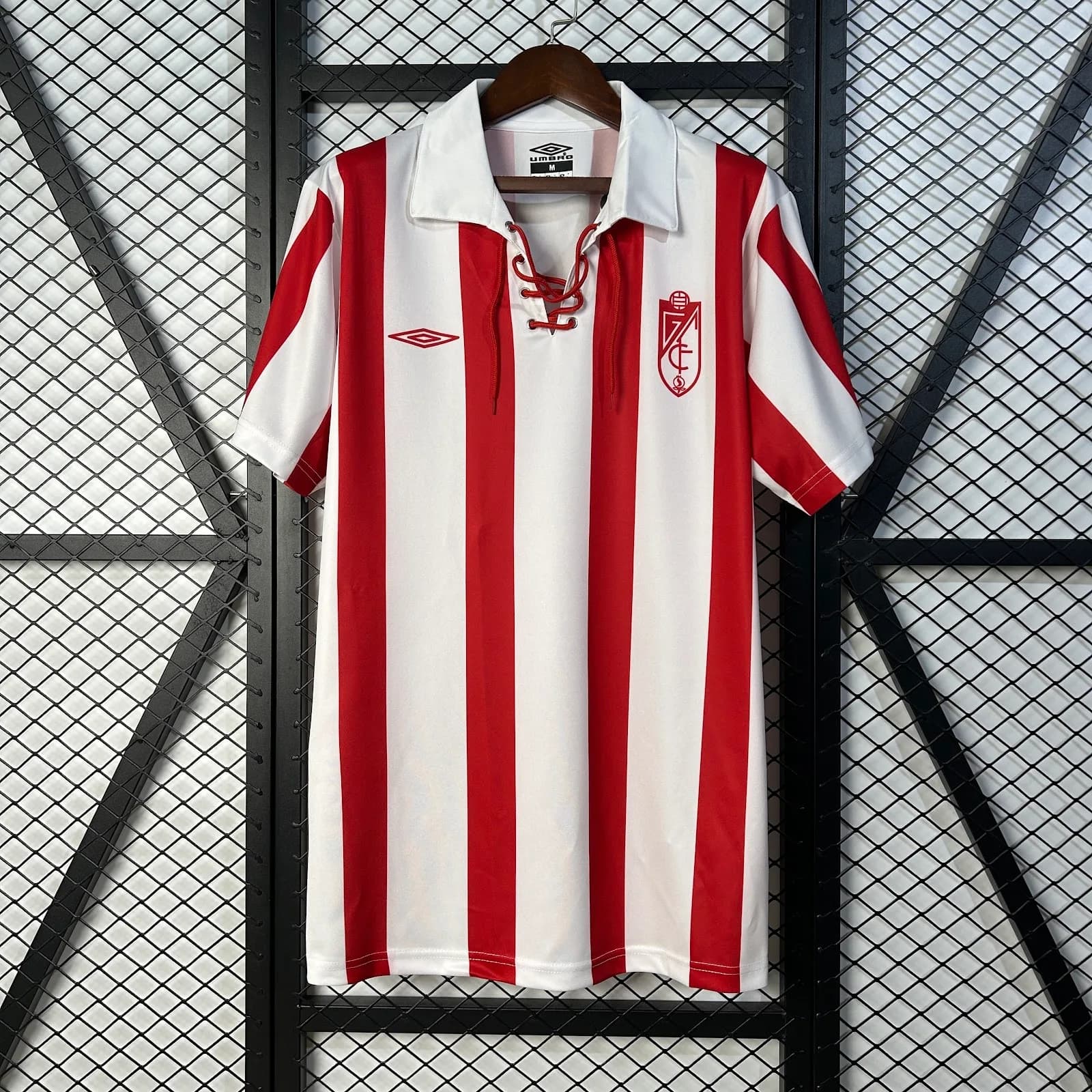 Camiseta Granada – Titular Retro – 2005-06