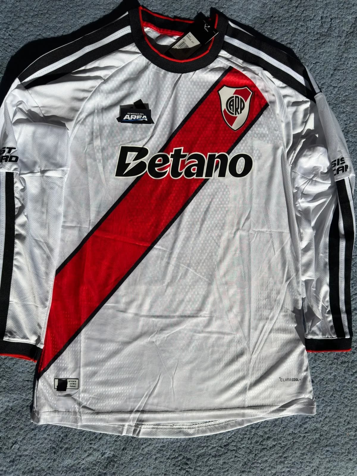 Camiseta River Plate titular 26/27 mangas largas