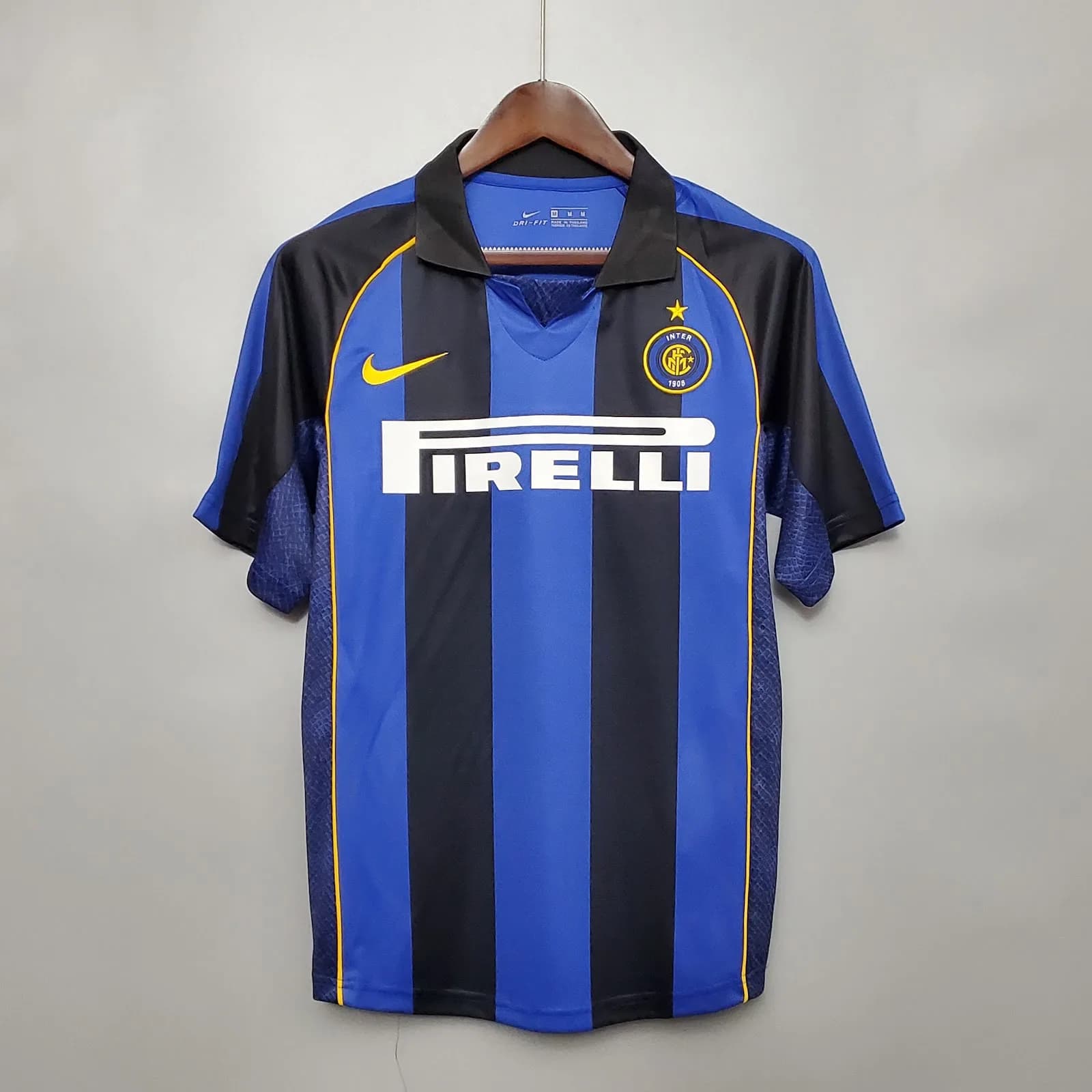 Camiseta Inter de Milán – Titular Retro con patrocinadores – 2001-02