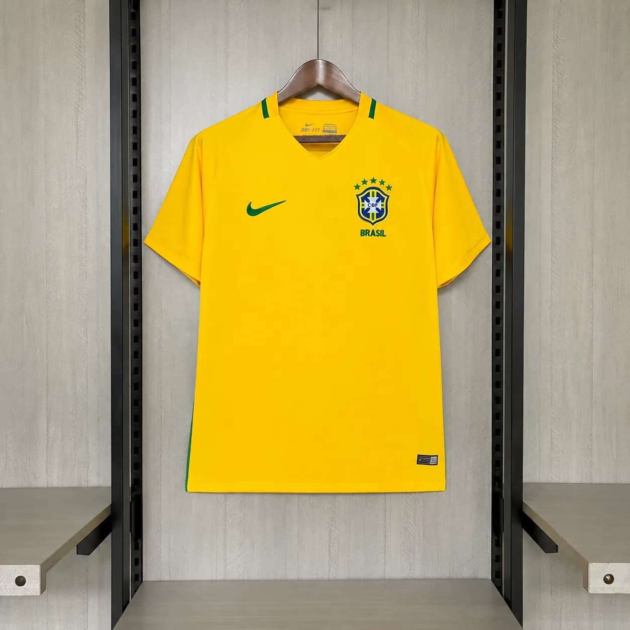 Camiseta Brasil – Titular – 2018 – Variante 1
