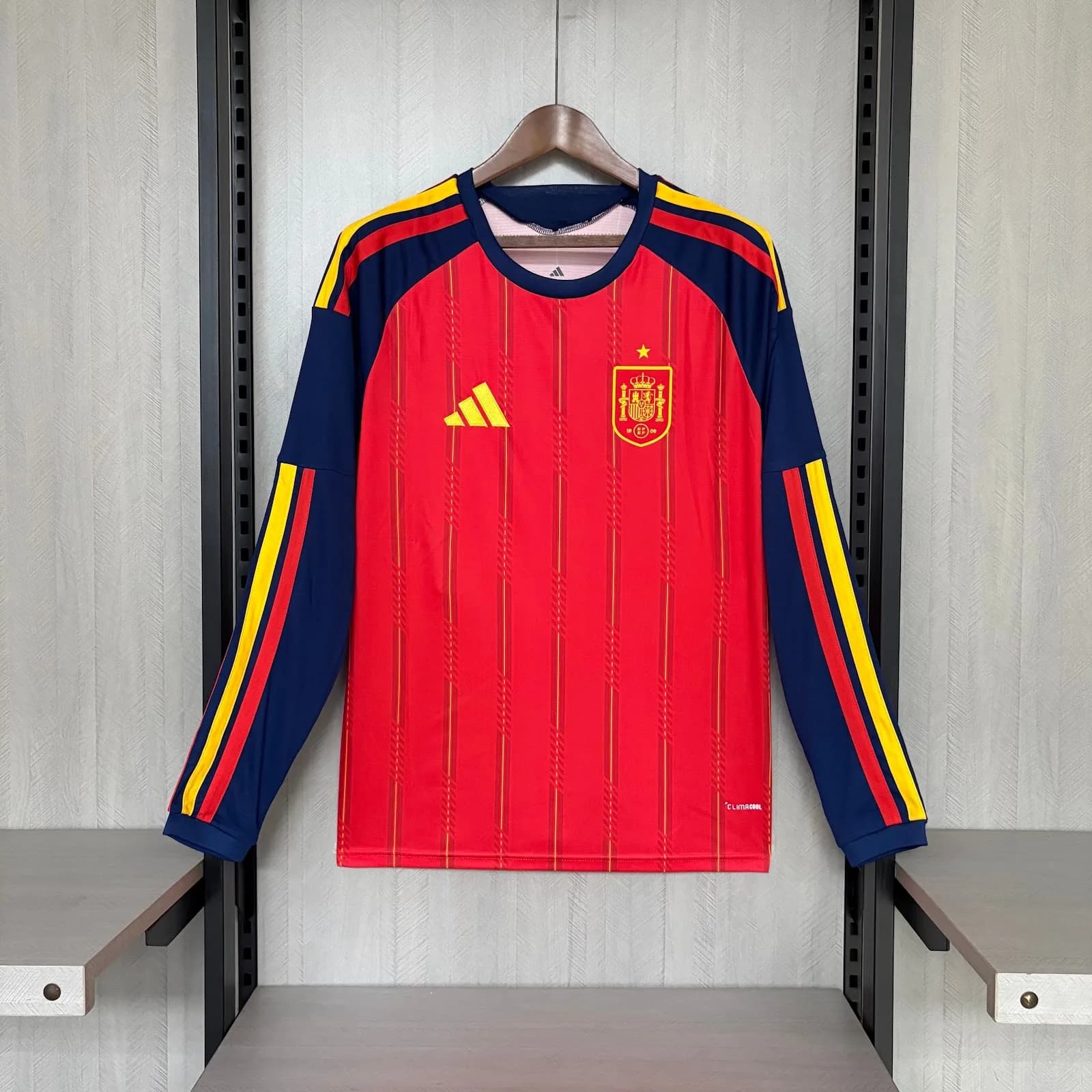 Camiseta España – Titular manga larga – 2026 – Variante 1