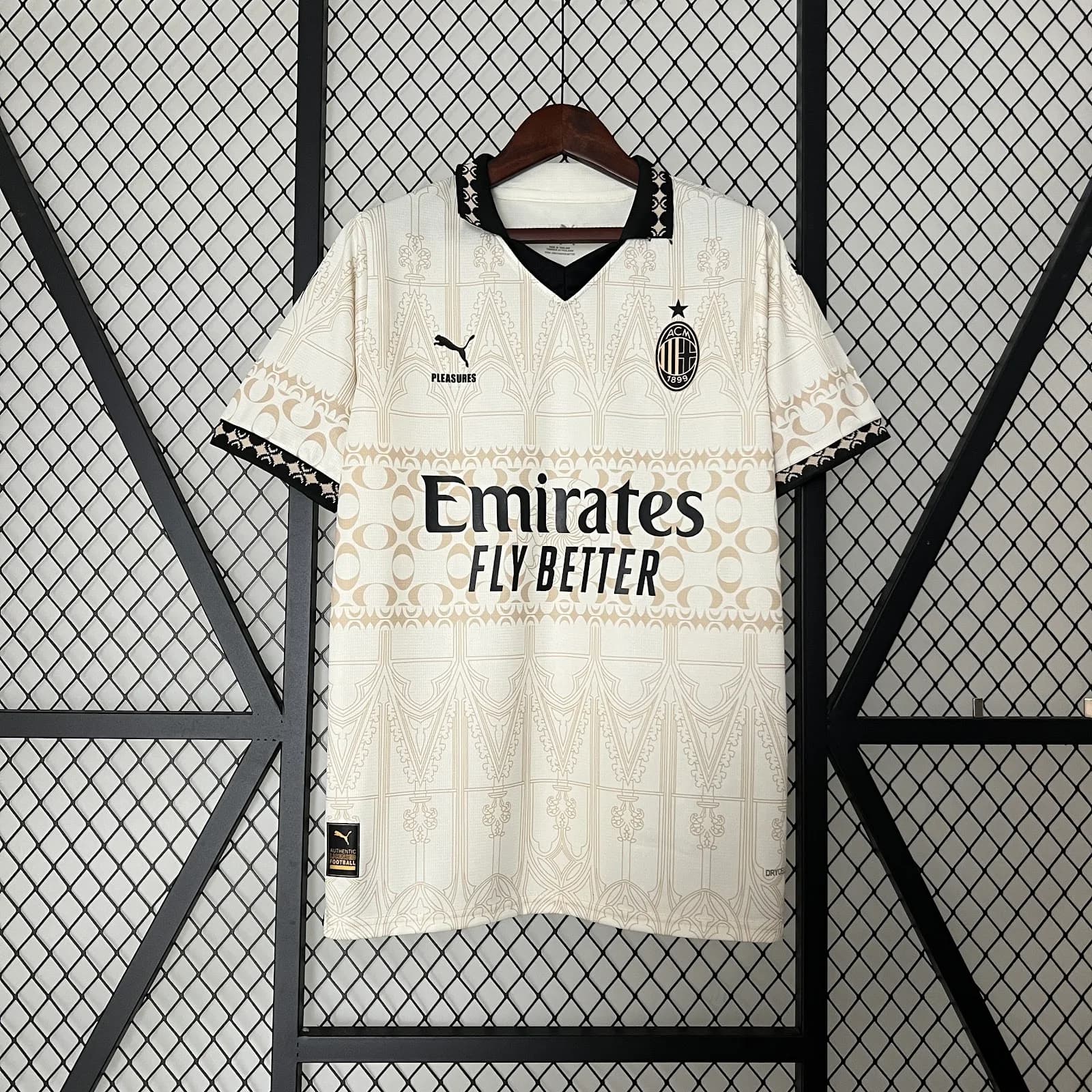 Camiseta AC Milan – Edición especial beige con patrocinadores – 2023-24