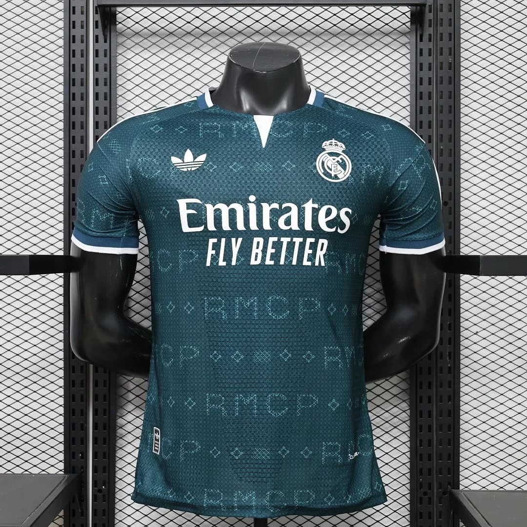 Camiseta Real Madrid Tercera 2024/25