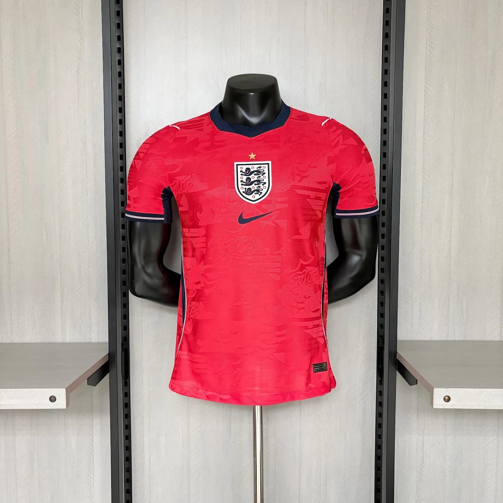 Camiseta Inglaterra – Visitante versión jugador – 2026
