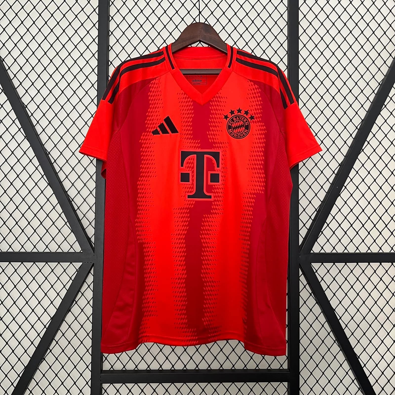 Camiseta Bayern Munich – Titular – 2024-25
