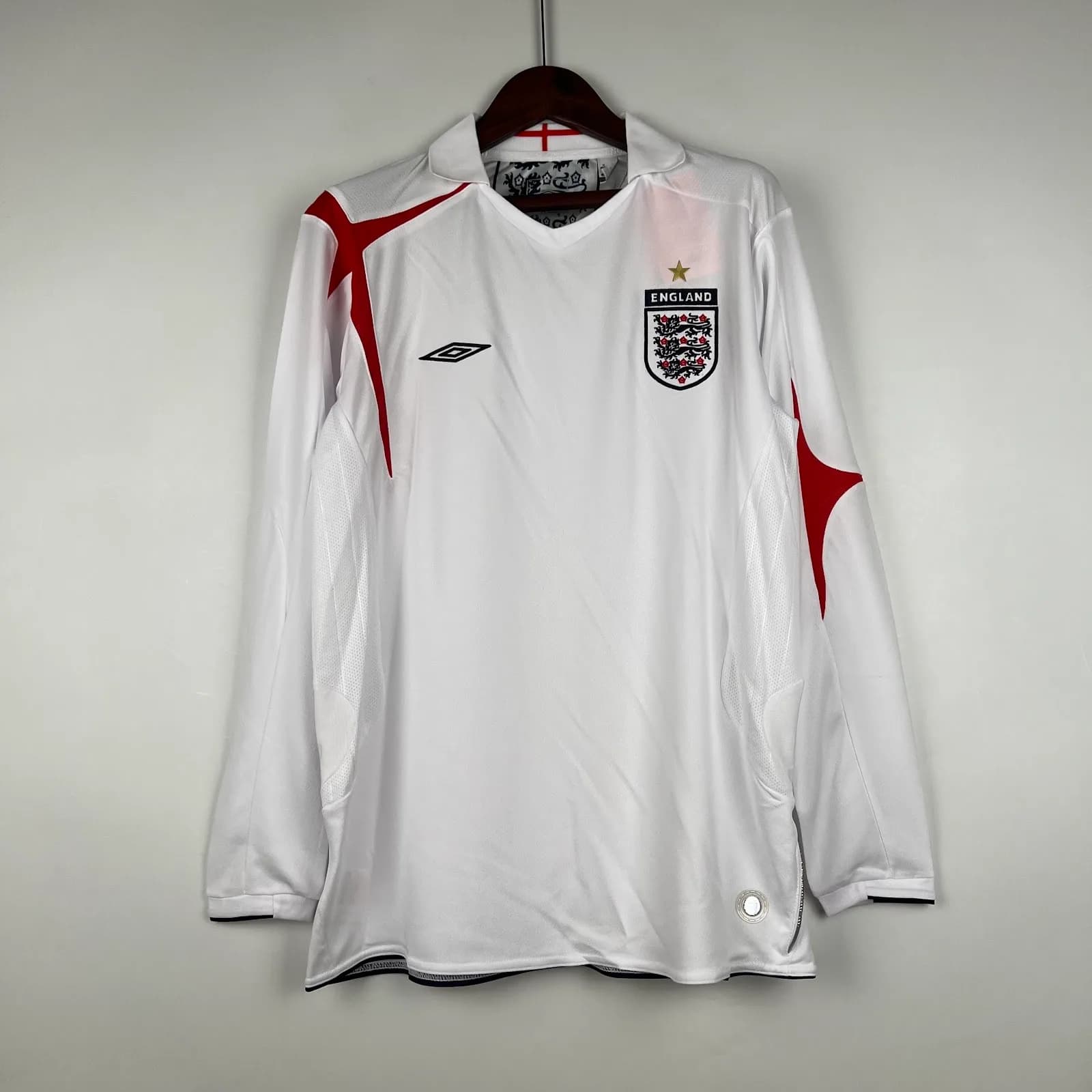 Camiseta Inglaterra – Titular manga larga Retro – 2006