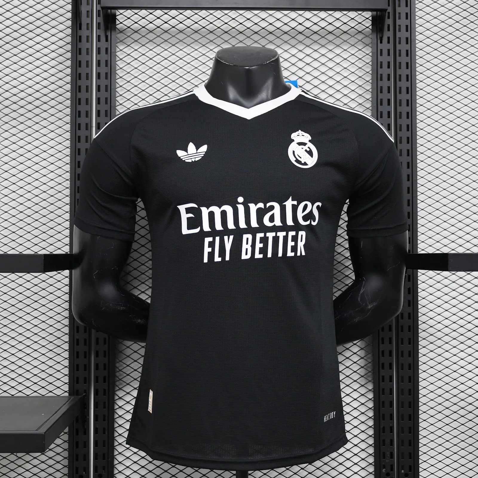 Camiseta Real Madrid – Arquero versión jugador – 2024-25