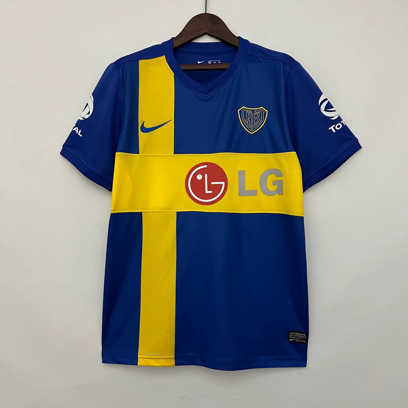 Camiseta Boca Juniors – Titular Edición especial cruz – 2009-10