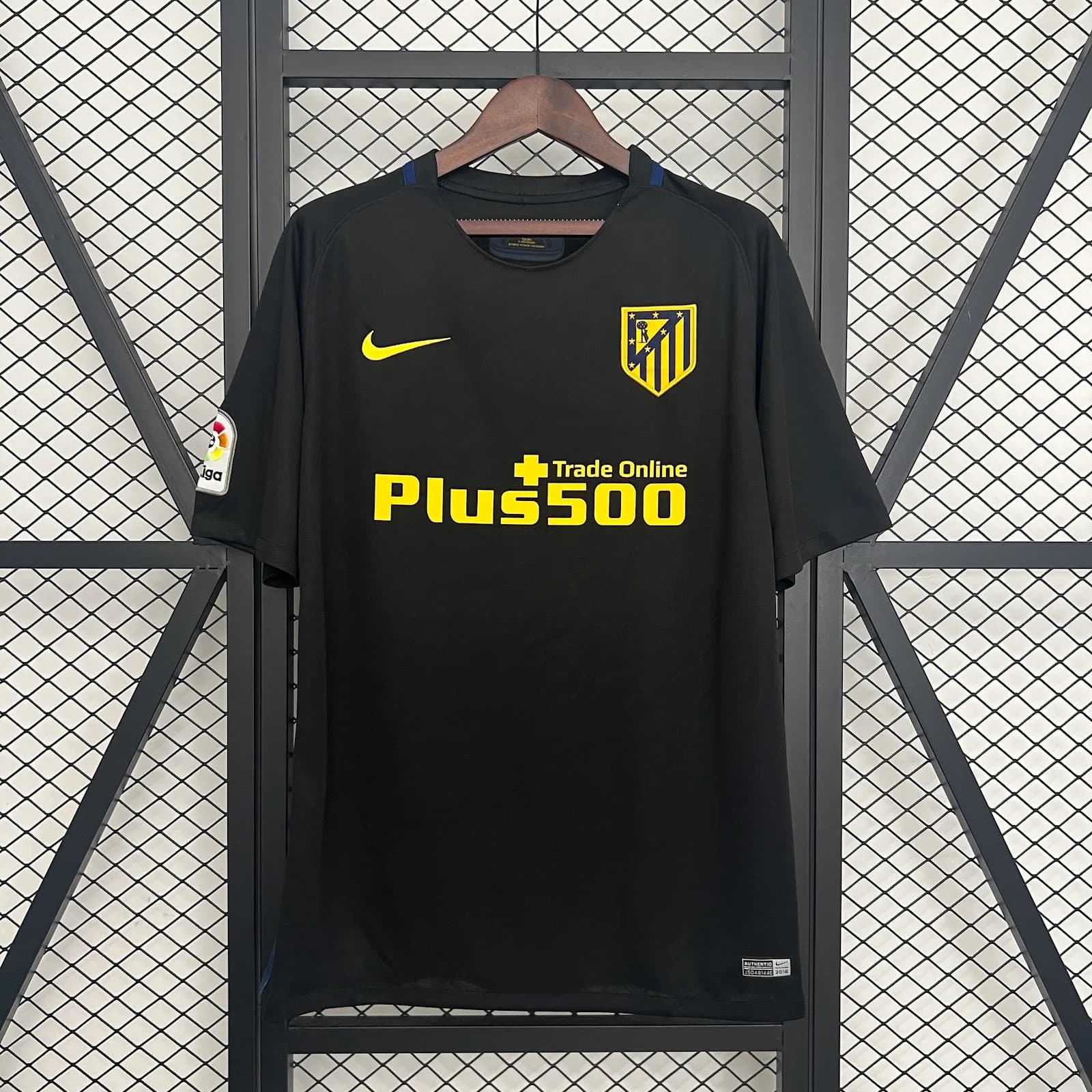 Camiseta Atletico de Madrid – Visitante Retro – 2016-17
