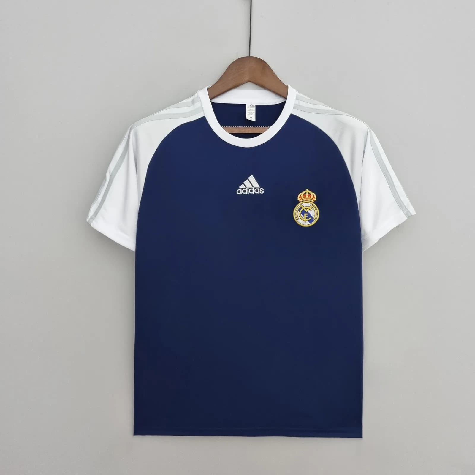 Camiseta Real Madrid – Entrenamiento azul con patrocinadores – 2022-23