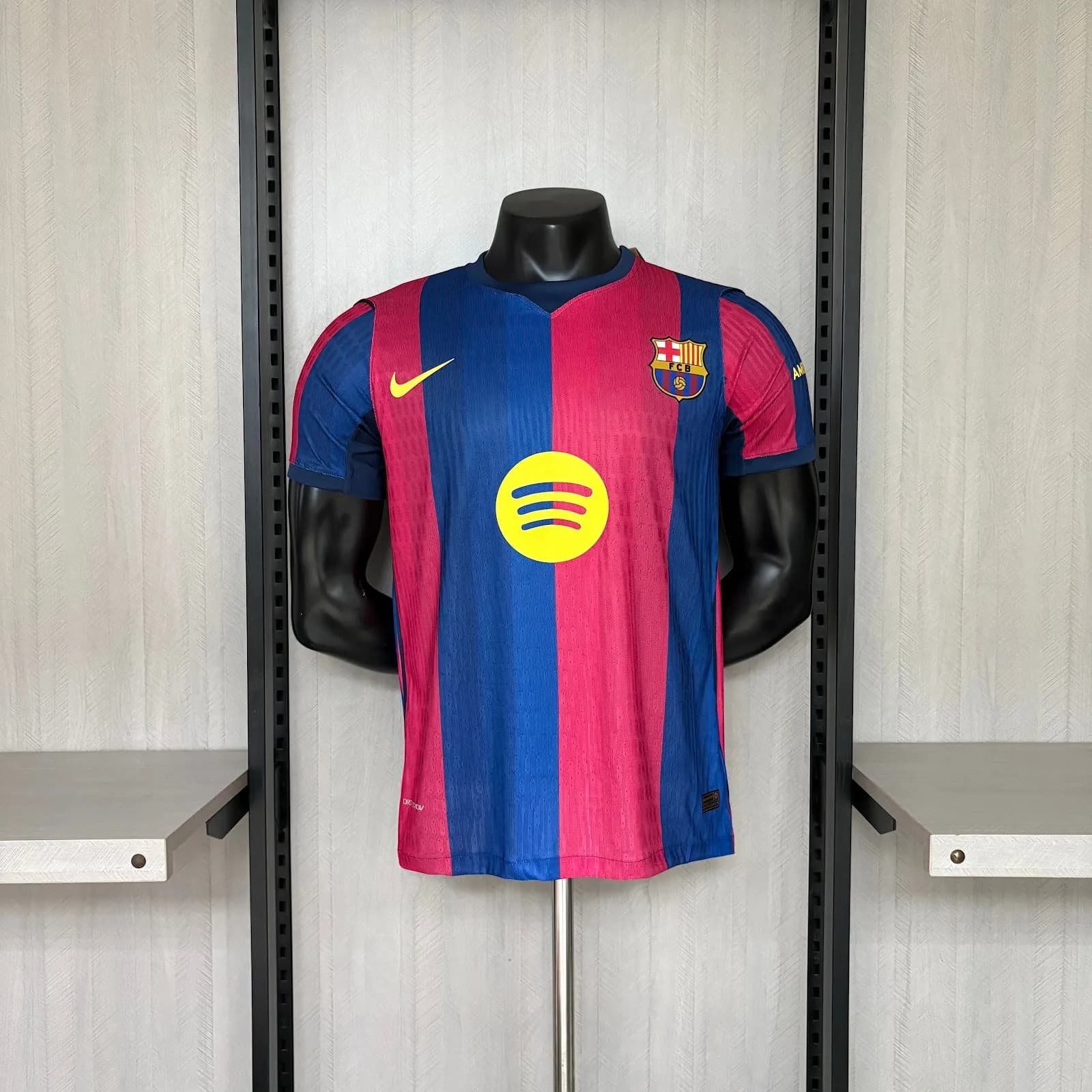 Camiseta Barcelona – Titular versión jugador – 2026-27 – Variante 2