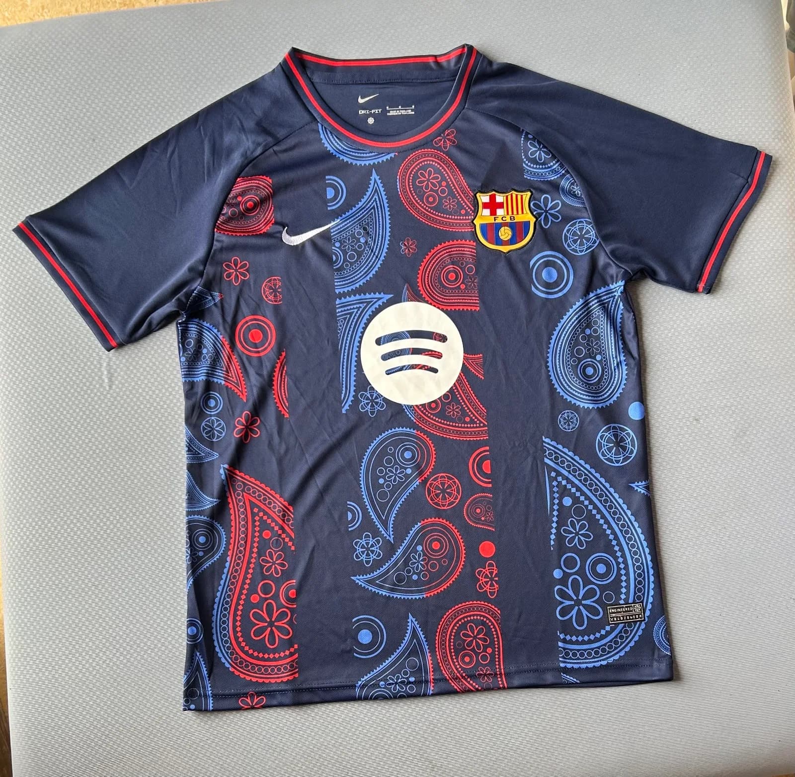 Camiseta Barcelona – Edición especial con patrocinadores – 2025-26 – Variante 2