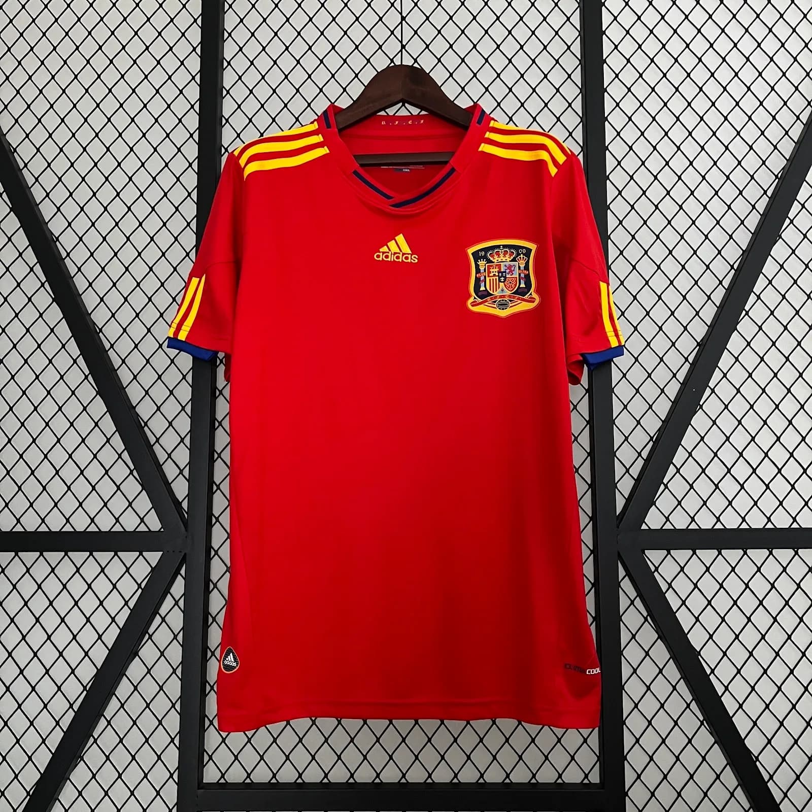 Camiseta España – Titular Retro – 2010
