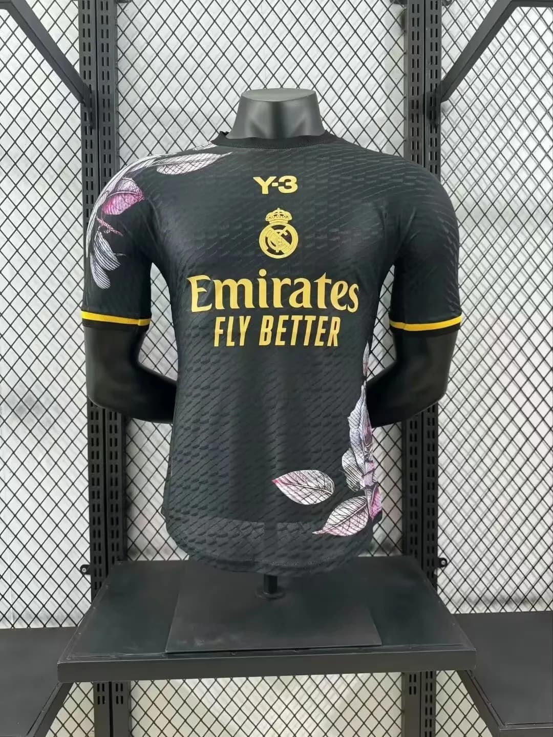 Camiseta Real Madrid – Edición especial Y-3 con patrocinadores – 2024-25