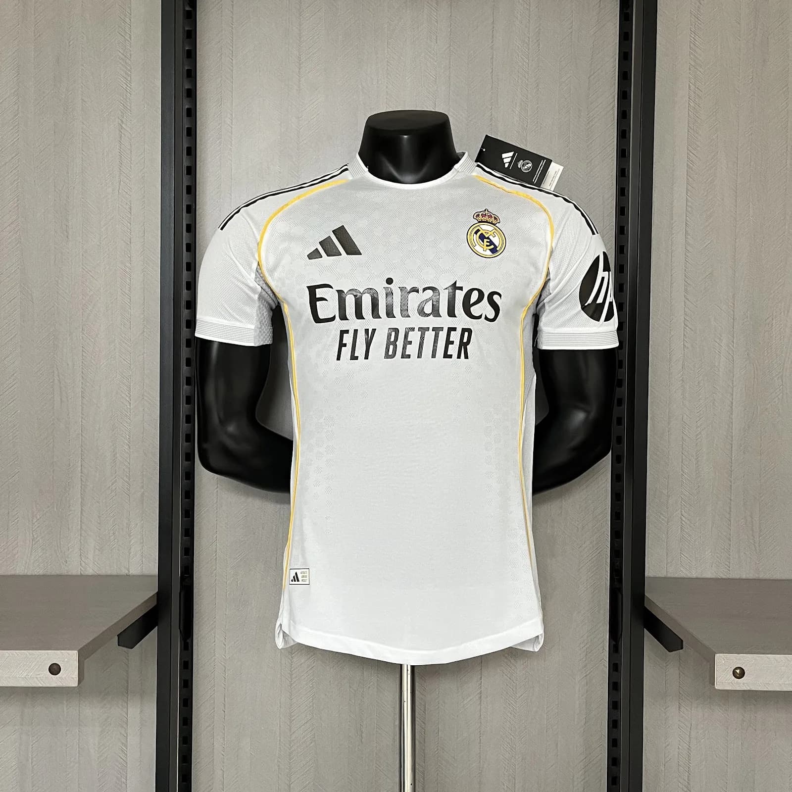 Camiseta Real Madrid – Titular versión jugador – 2024-25