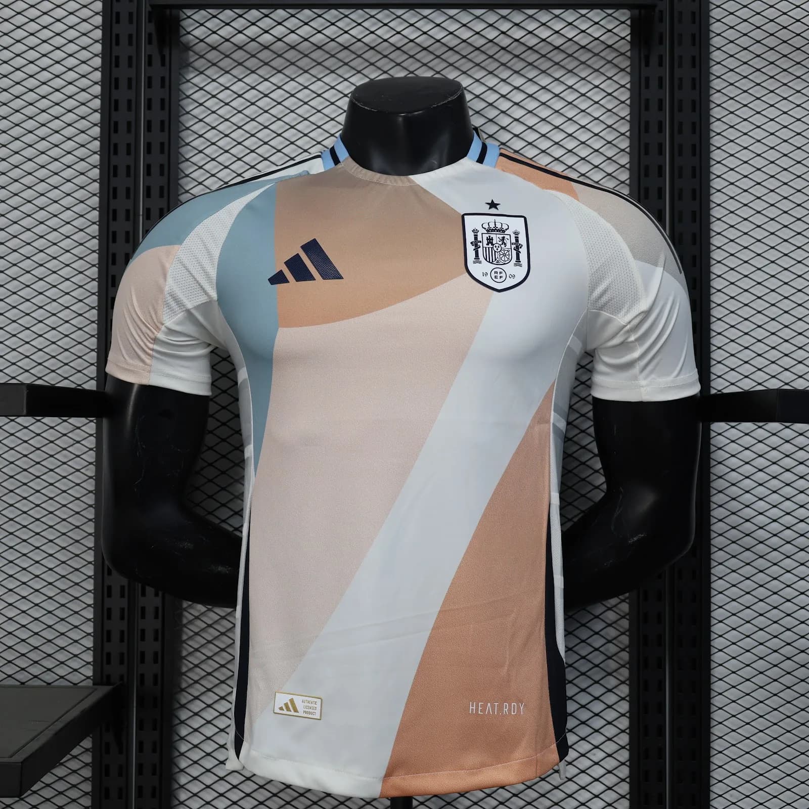 Camiseta España – Visitante versión jugador – 2025