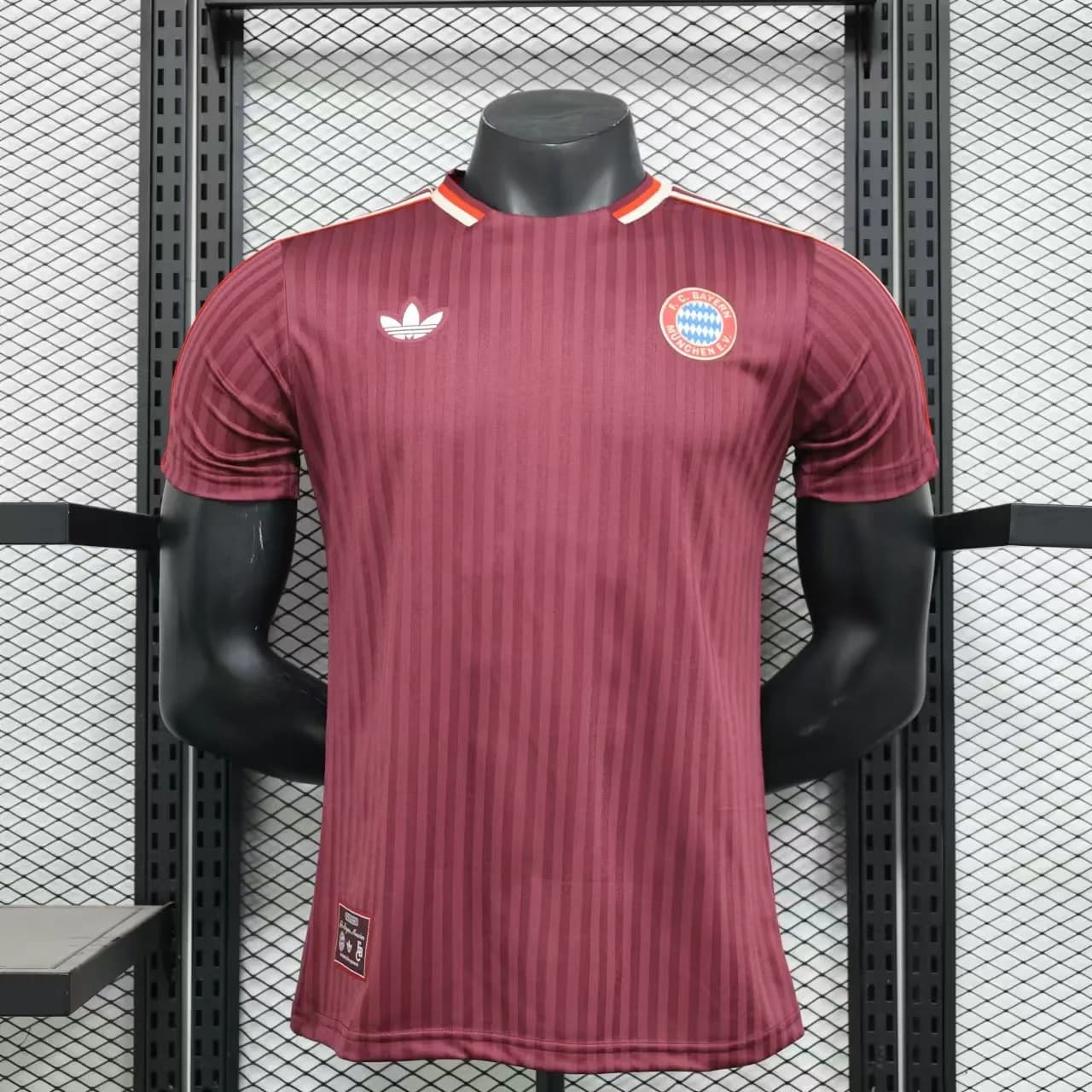 Camiseta Bayern Munich – Edición especial 125 años versión jugador – 2025-26