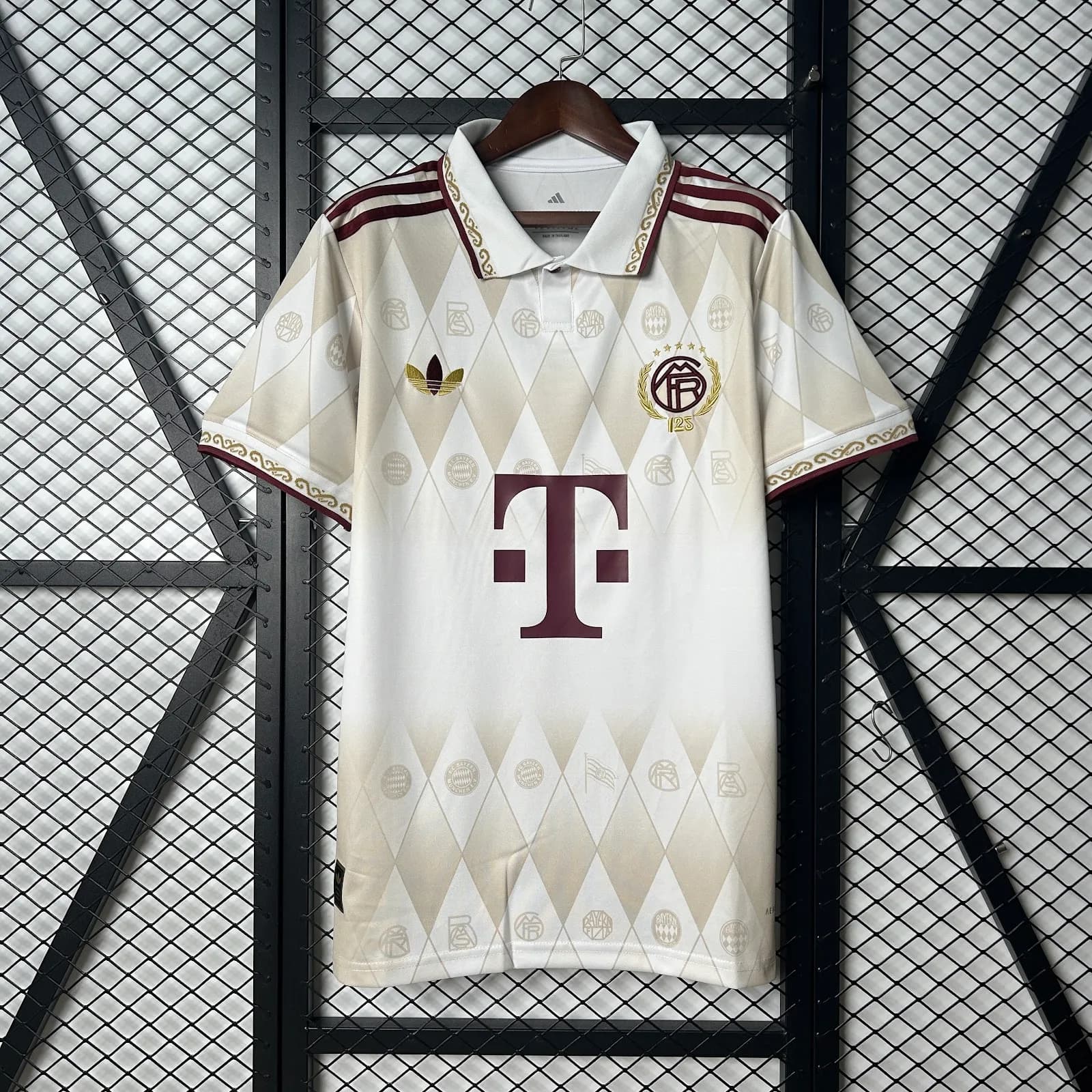 Camiseta Bayern Munich – Edición especial retro – 2025-26