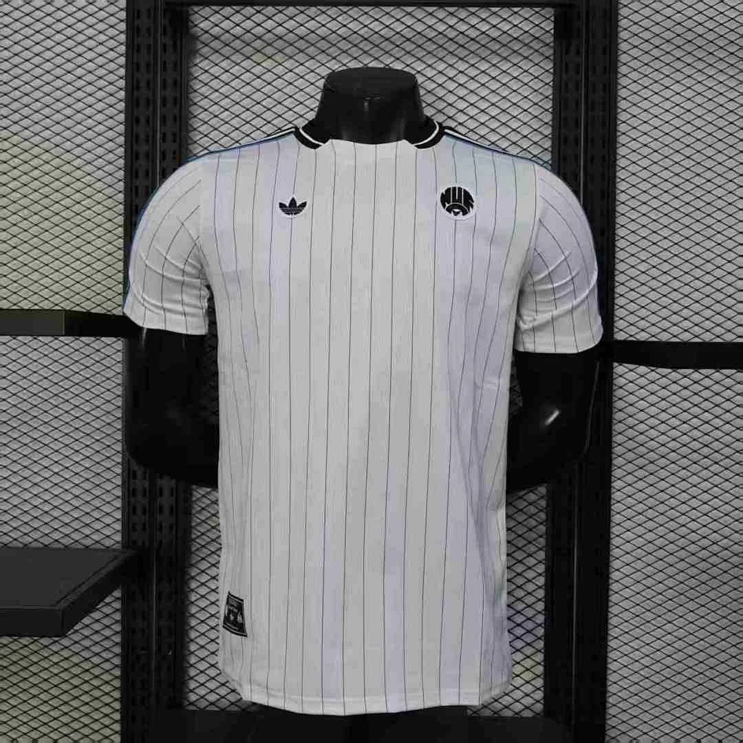 Camiseta Jugador Newcastle Casual