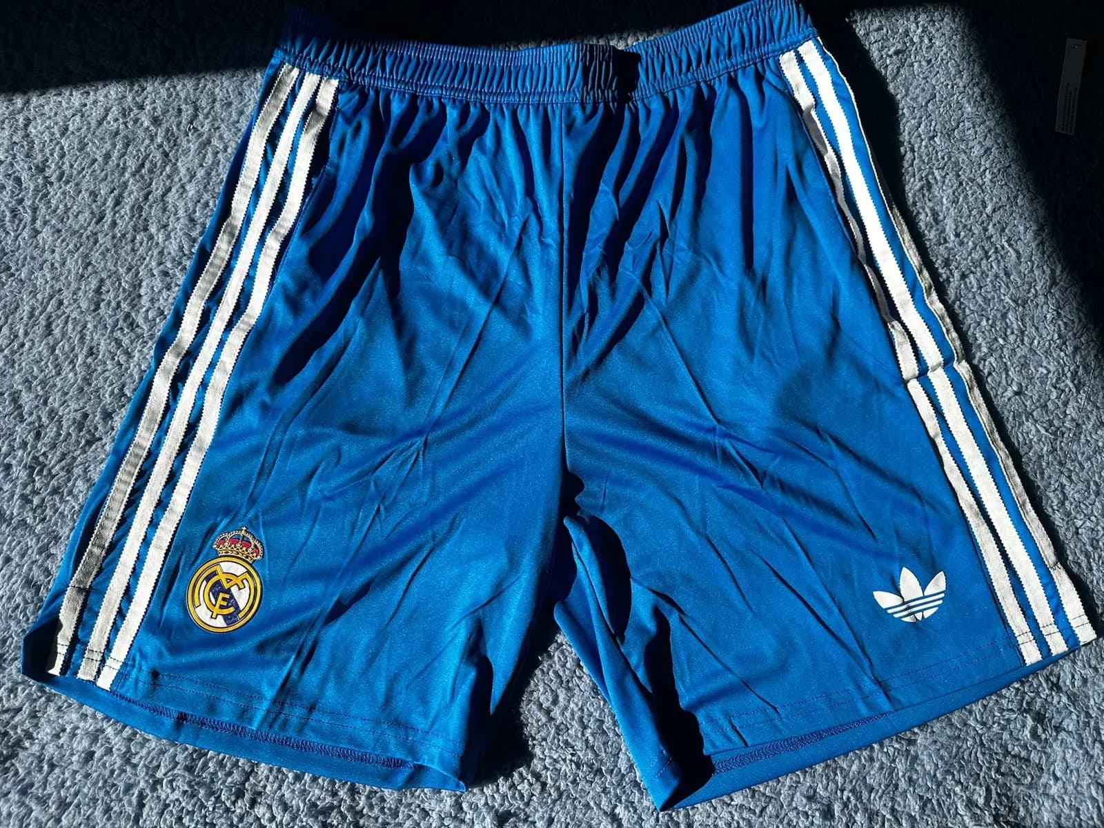Short Real Madrid suplente 25/26