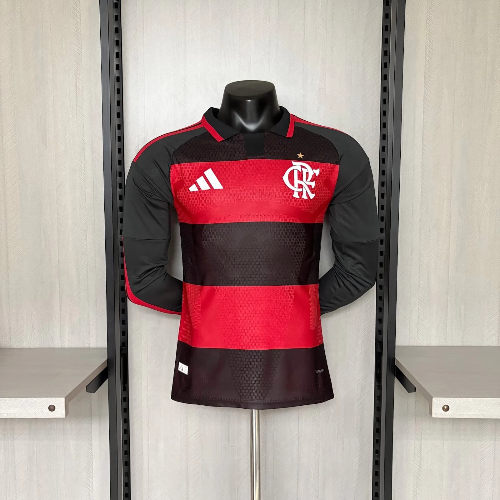 Camiseta Flamengo – Titular versión jugador manga larga – 2026-27